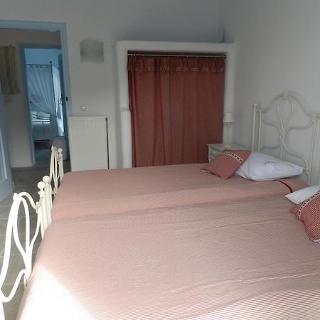 Belogna Ikons Villa Vívlosz Szoba fotó